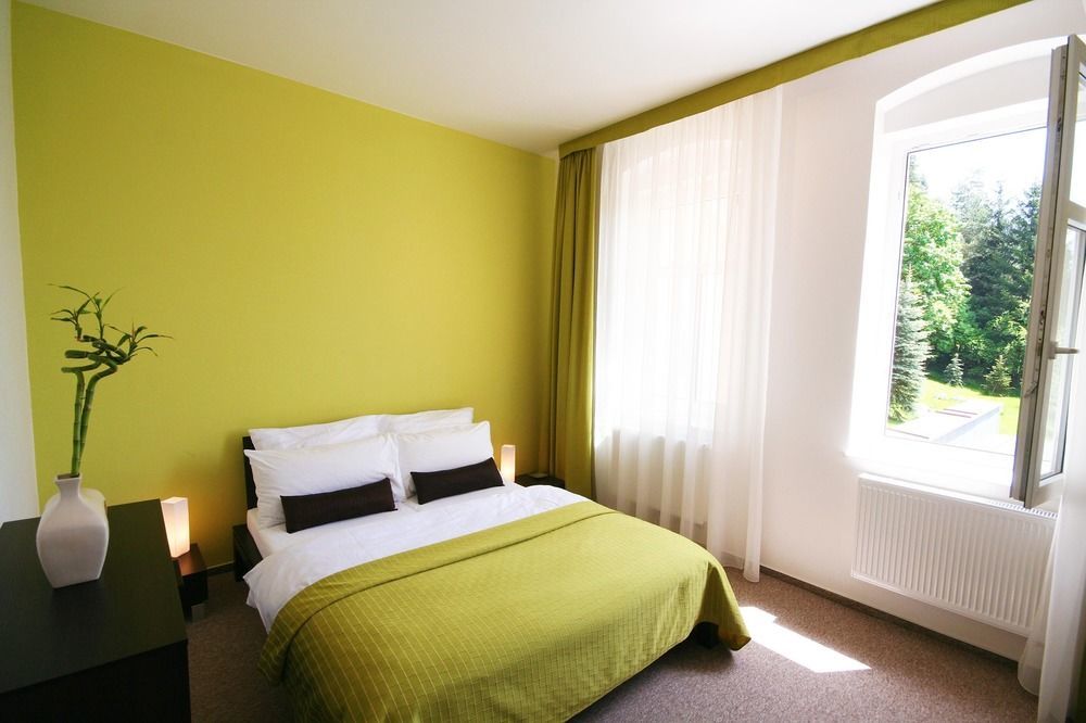Boutique Hotel Swisshouse Mariánské Lázně Exterior foto